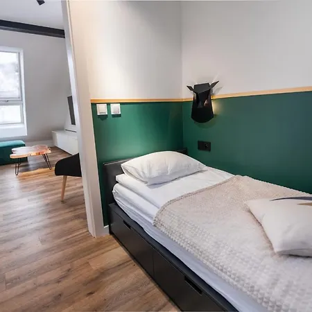 Invest Szklarska 800 C7 I C14 Szklarska Poreba