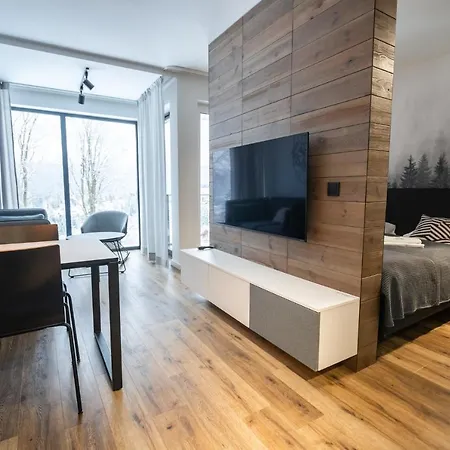 Apartment Invest Szklarska 800 C7 I C14 *