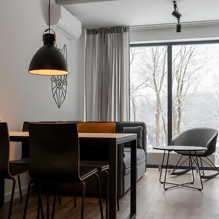Invest Szklarska 800 C7 I C14 * Szklarska Poreba