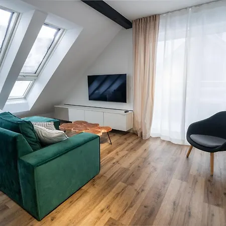 Invest Szklarska 800 C7 I C14 Apartment *